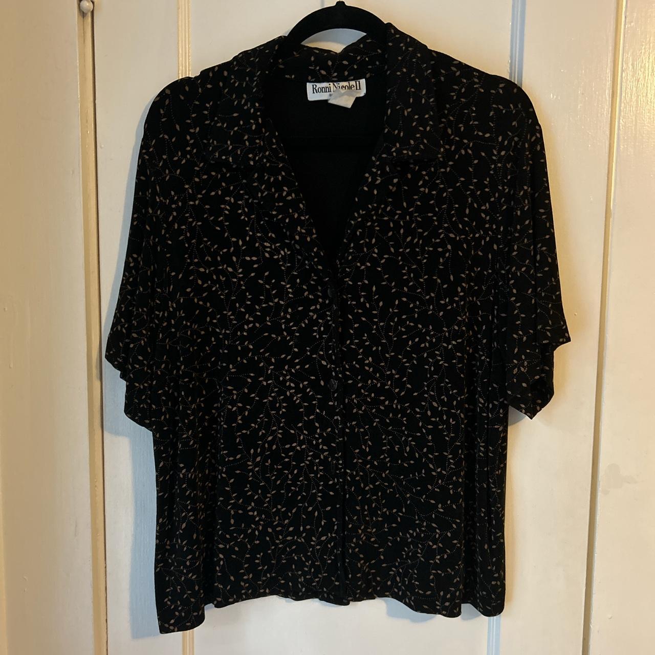 Women's Black and Tan Blouse | Depop