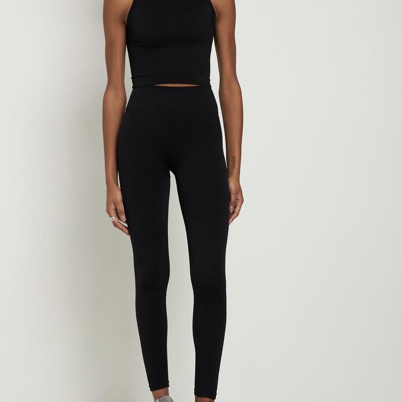 Prism Women's Black and Burgundy Leggings Depop