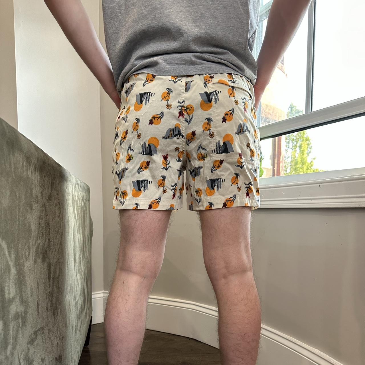 The North Face Men's Cream and Orange Shorts | Depop