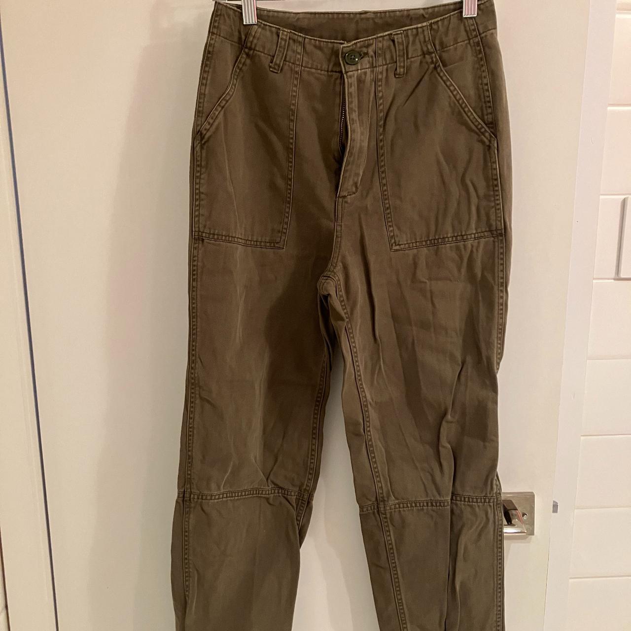 H&M Women's Khaki and Green Trousers | Depop