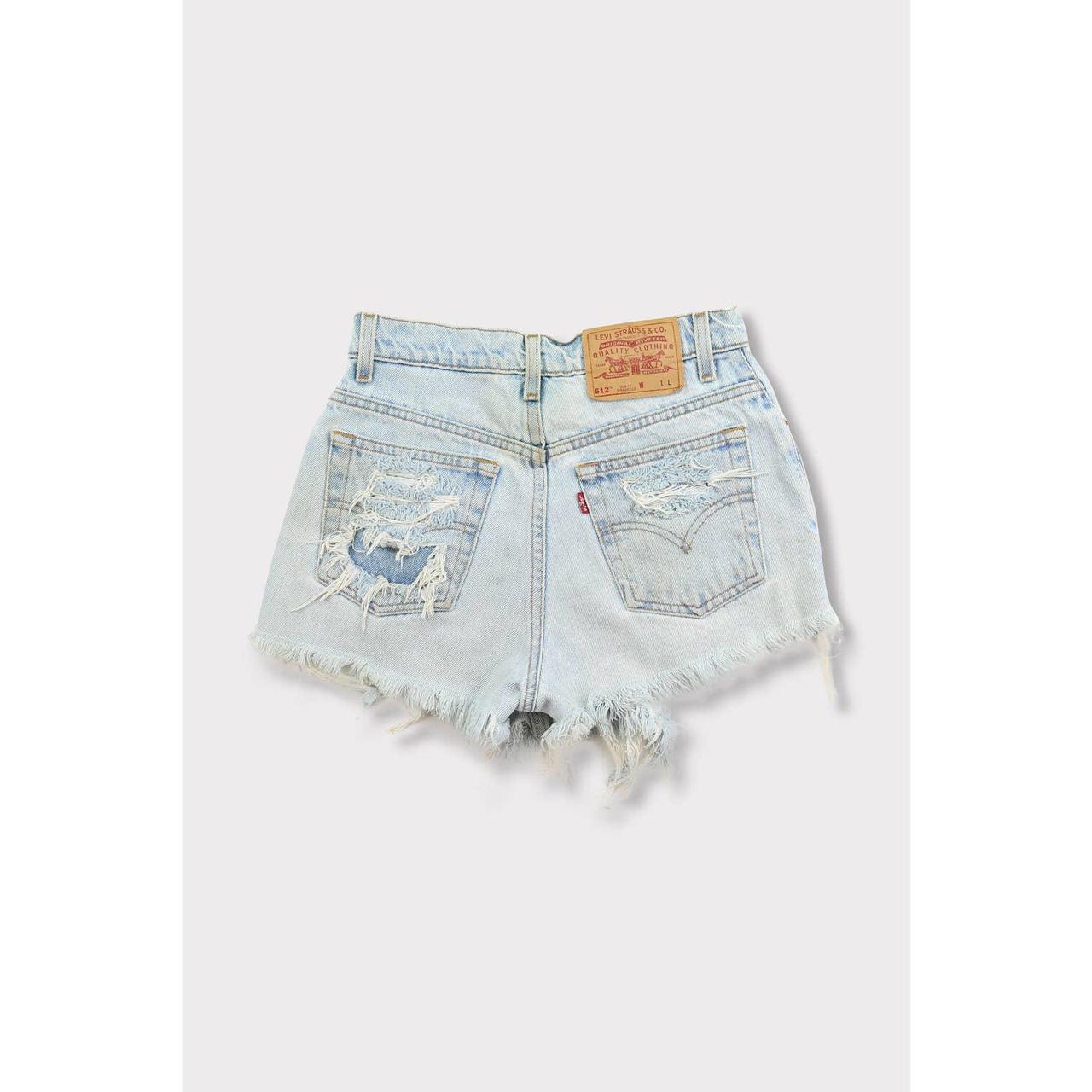 Levi's 501 light wash hotsell distressed denim cutoff shorts