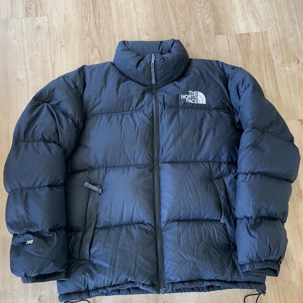 Men's north face 700 puffer Size large no flaws... - Depop