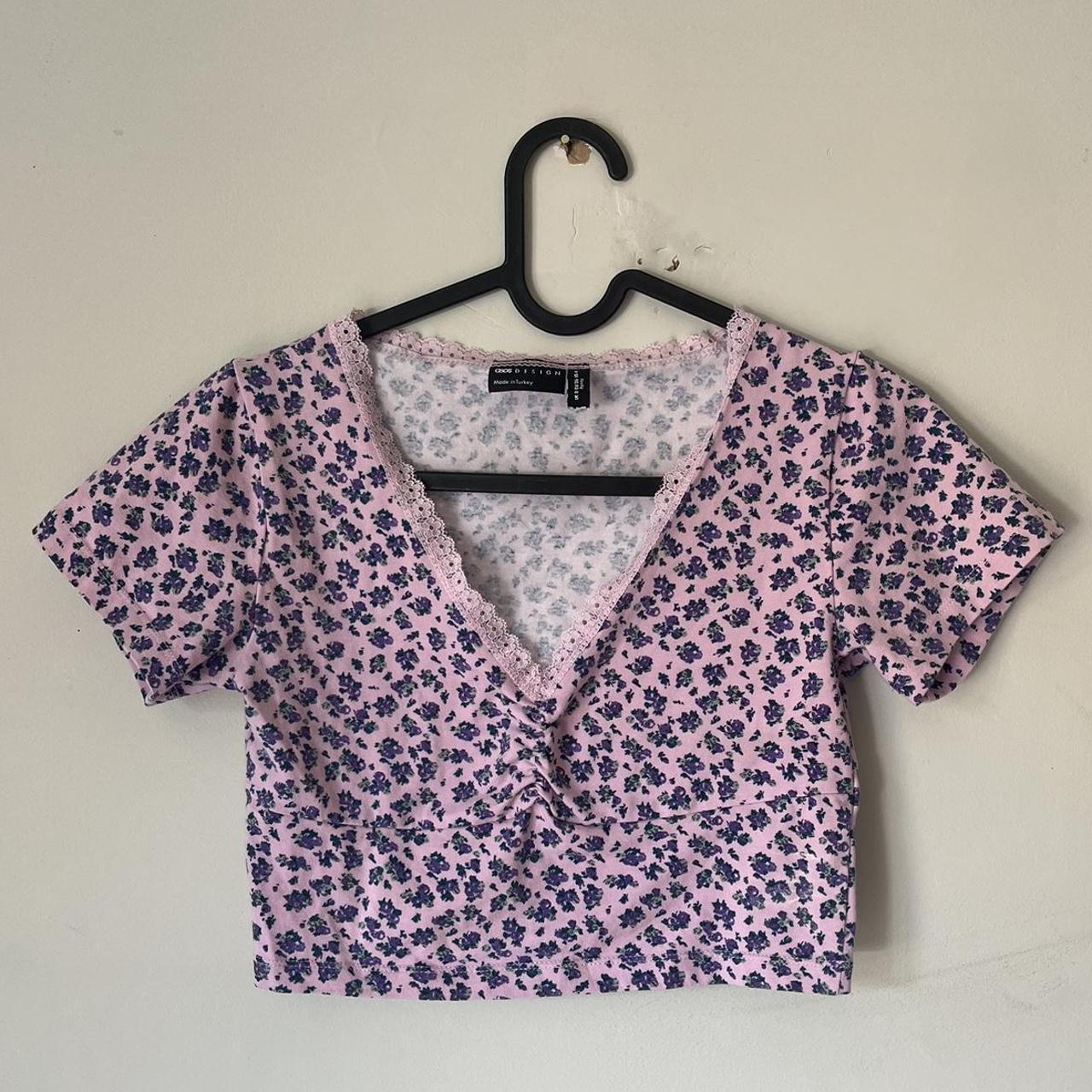 Pink and purple ditsy floral short sleeve crop top... - Depop