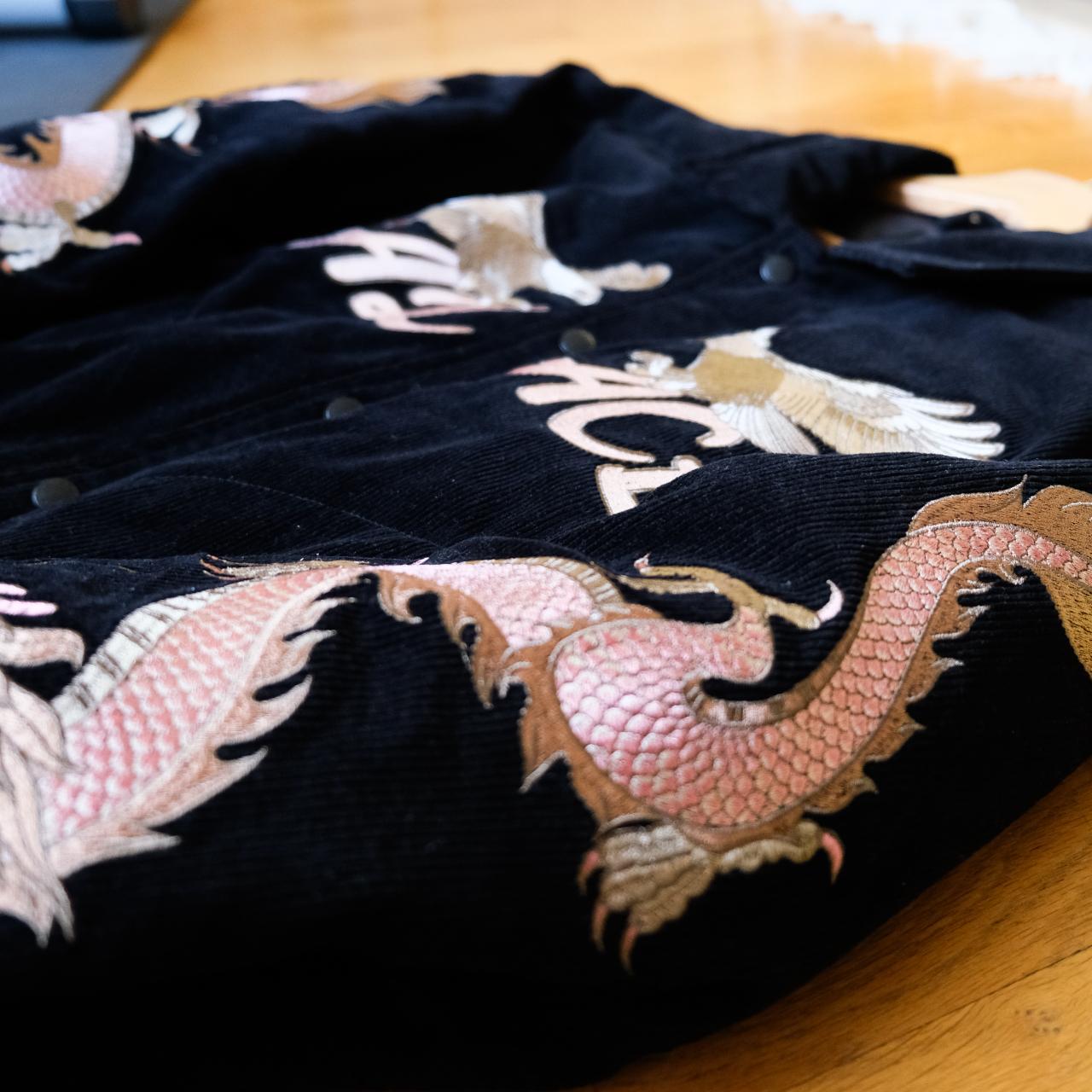 【新品】PALACE DOUBLE DRAGON TOUR JACKET 新品PALACE DOUBLE DRAGON TOUR JACKET