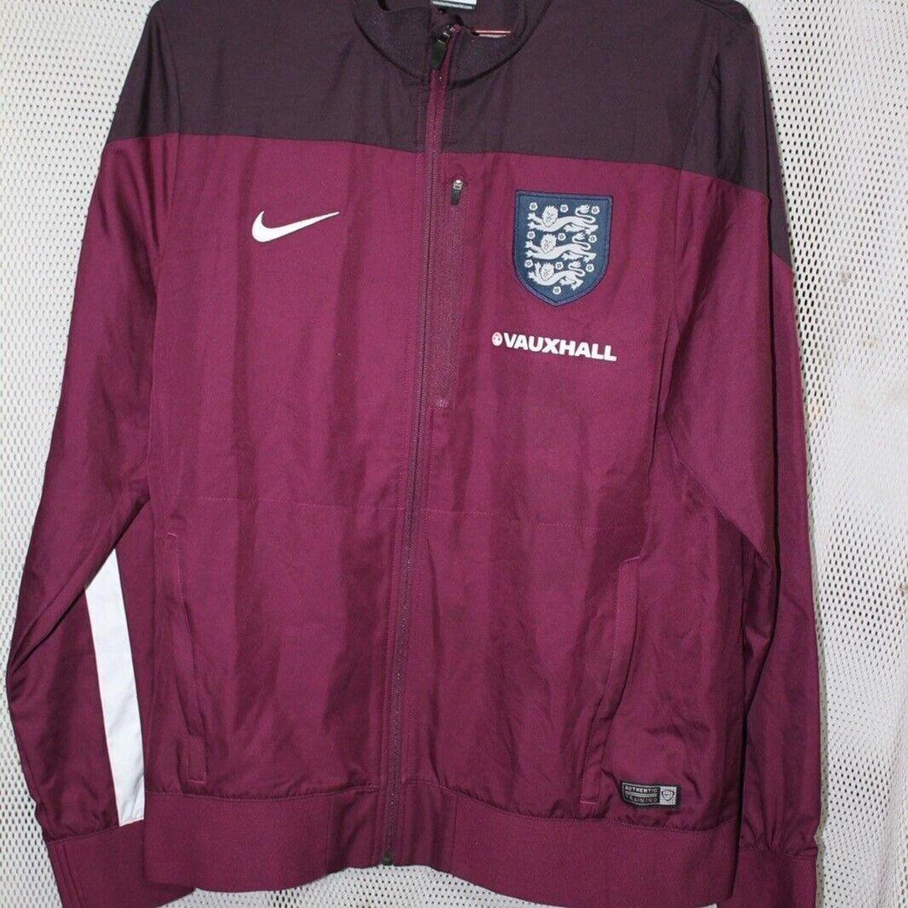 Nike football hotsell sideline jacket