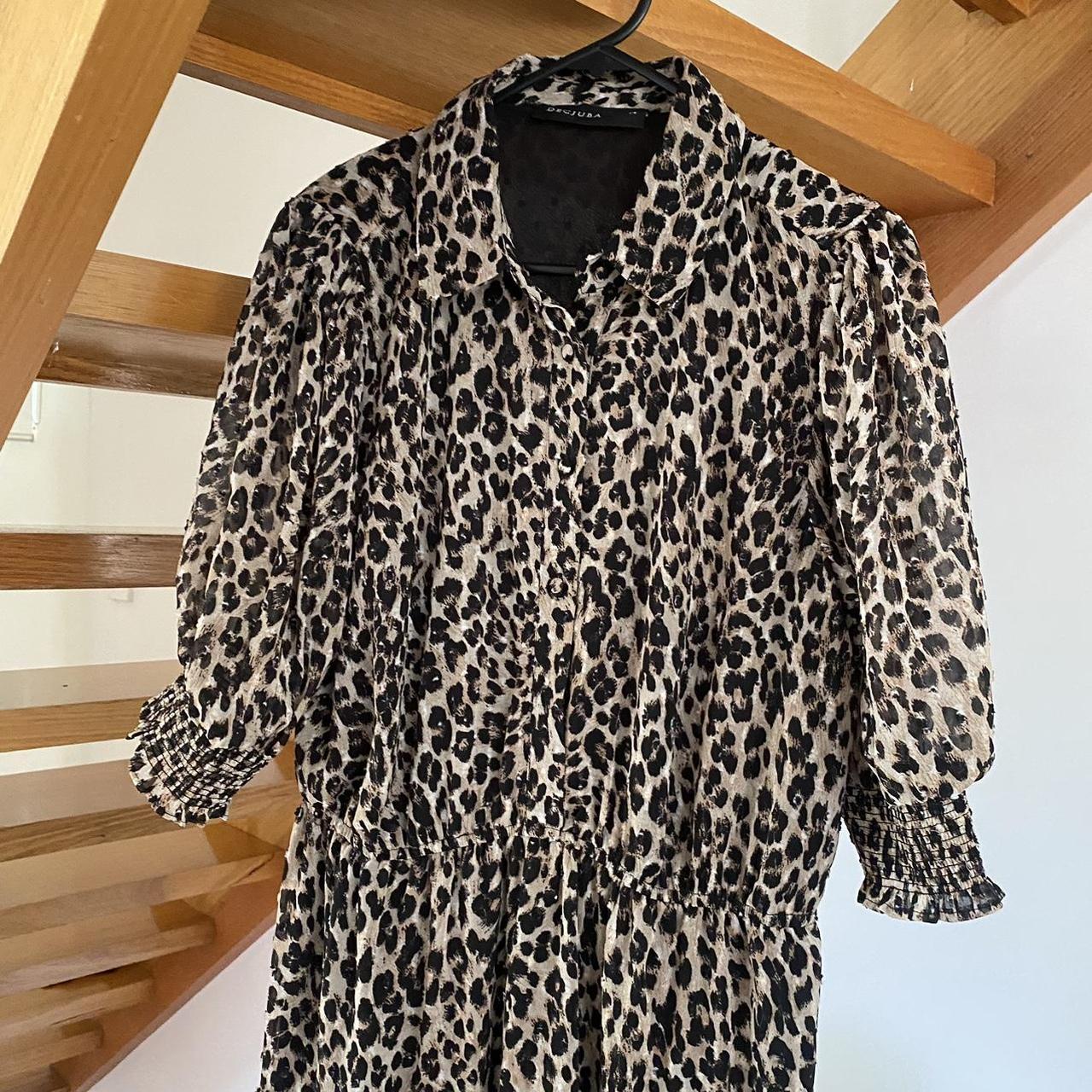 Decjuba leopard / cheetah print maxi dress with puff... - Depop