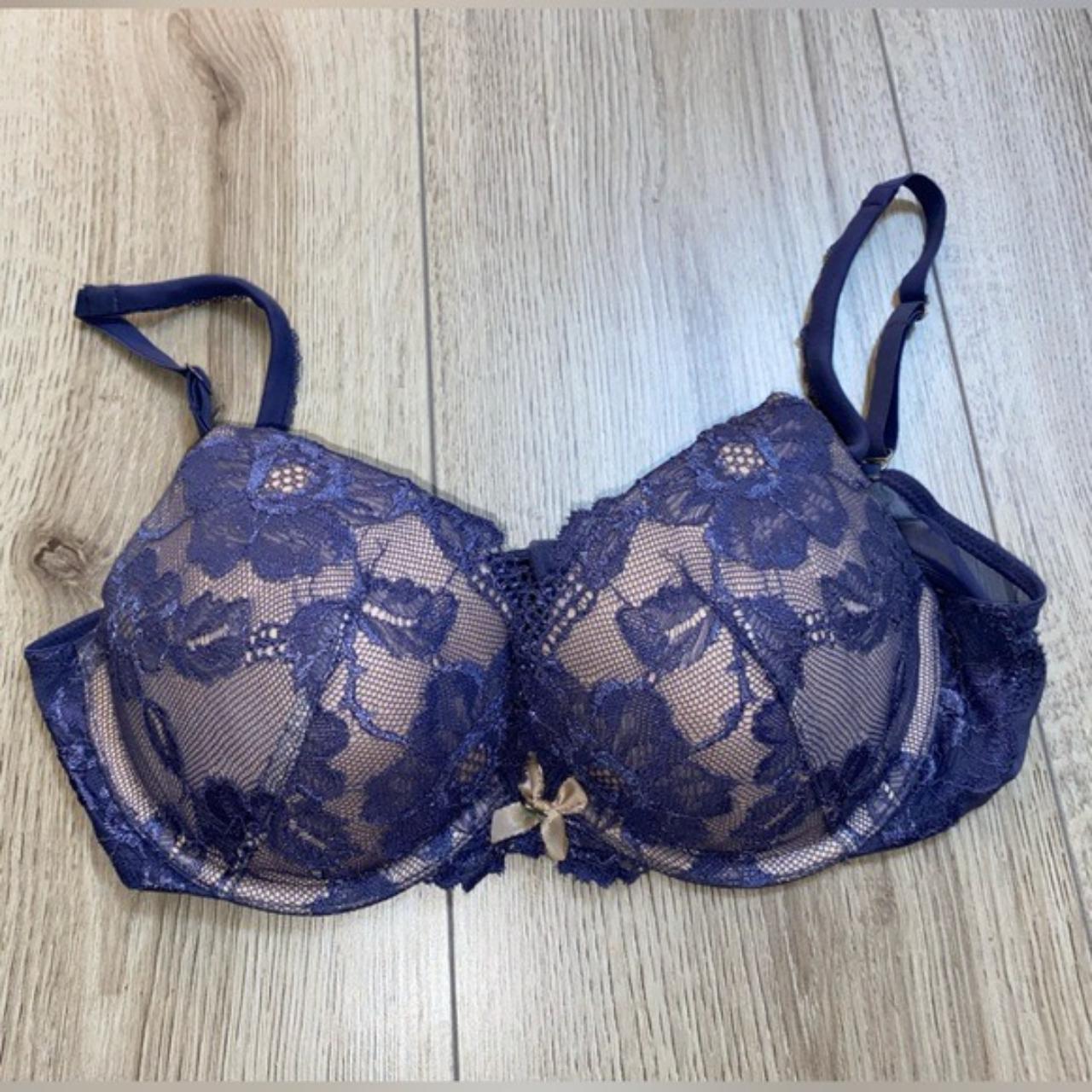 victorias secret blue bra open to bundles and... - Depop