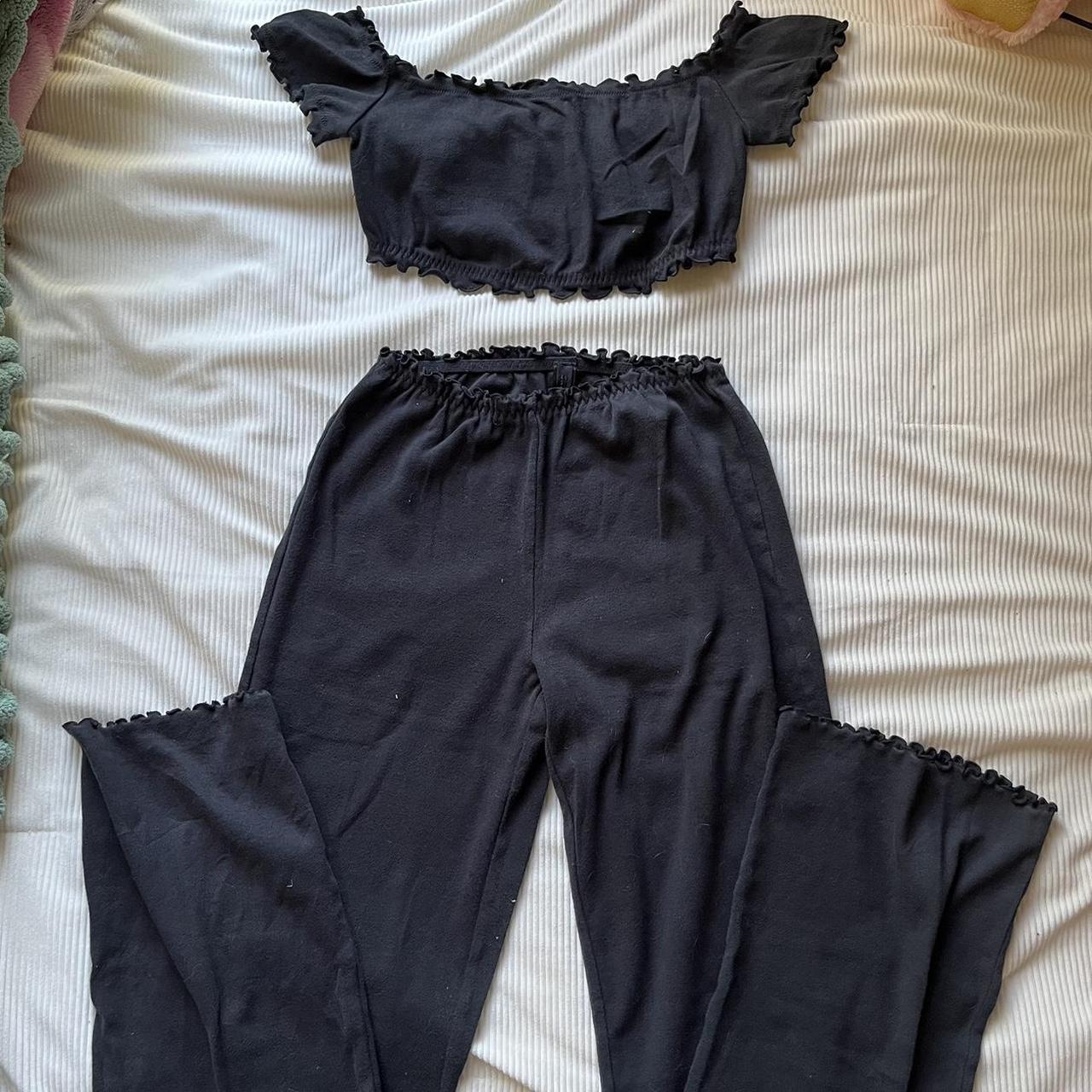 Beautiful SKIMS two piece lounge set. High waisted... - Depop