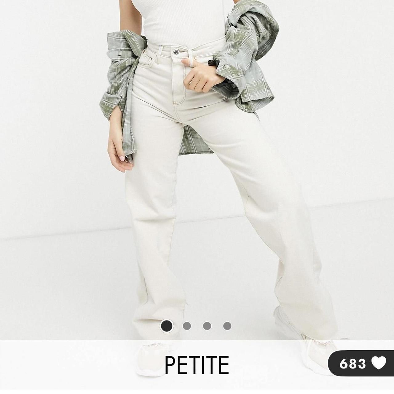 Stradivarius Women's Cream Jeans Depop