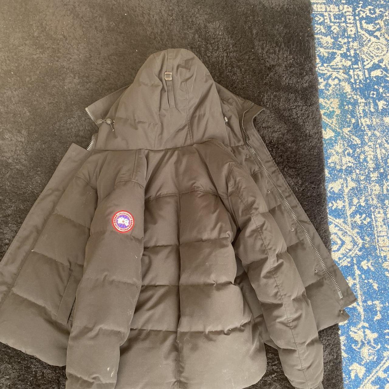 Canada Goose Men's Coat Depop