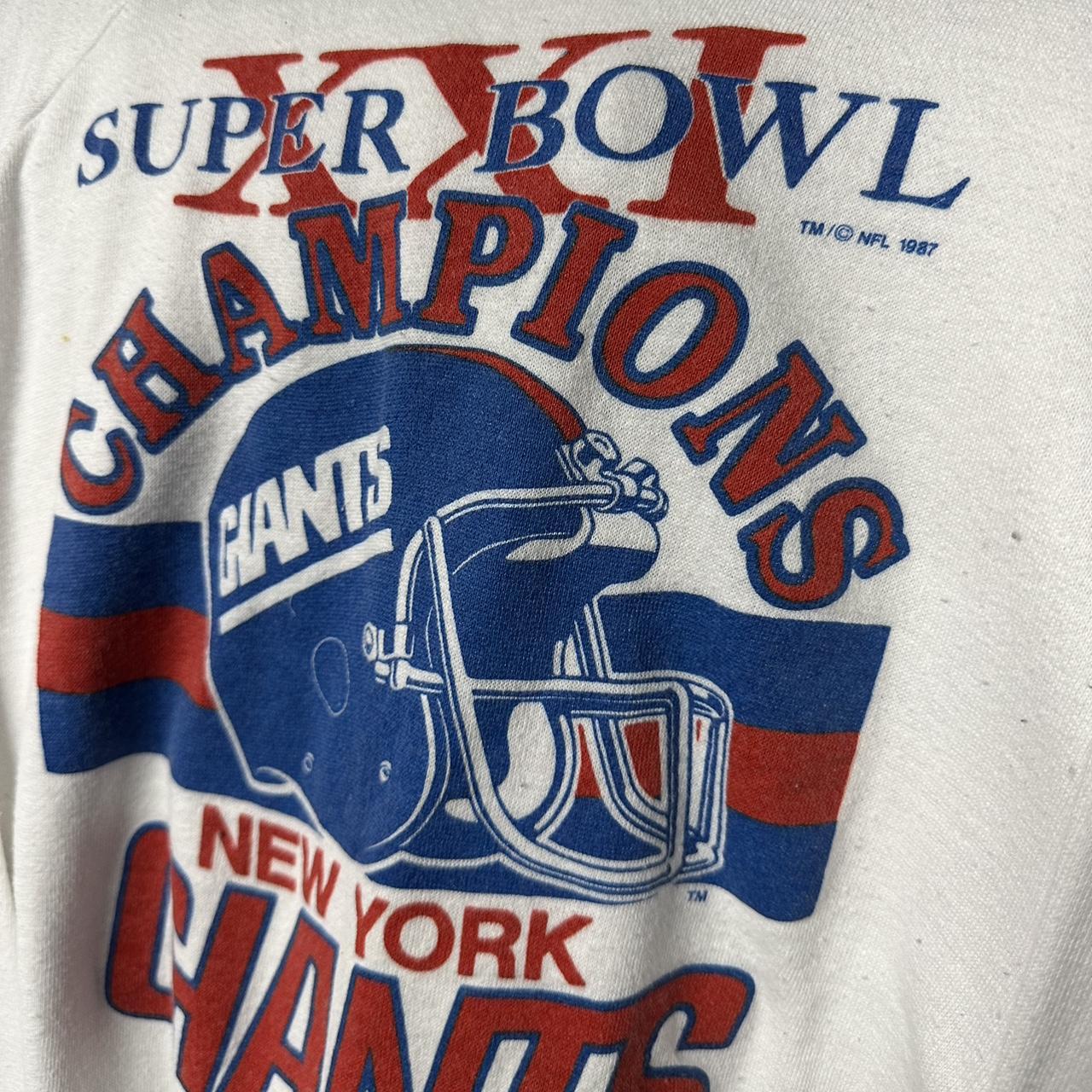 Vintage New York Giants NFL Sweatshirt Men's S fit - Depop