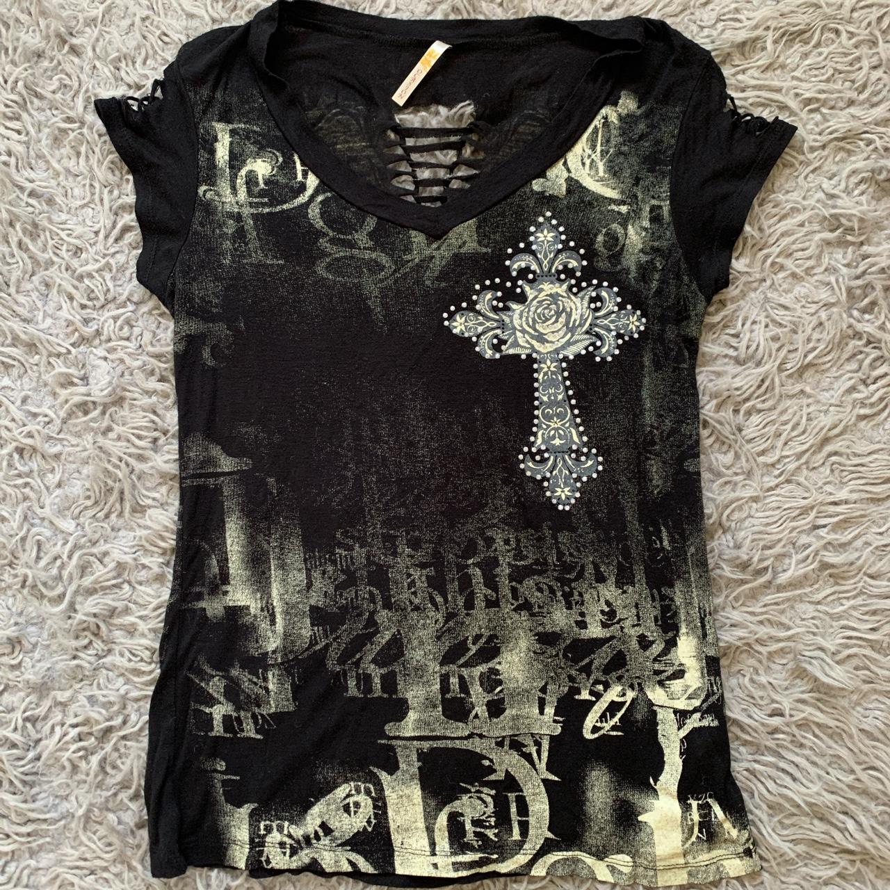 completely in love with this y2k ocasion top🖤 i... - Depop