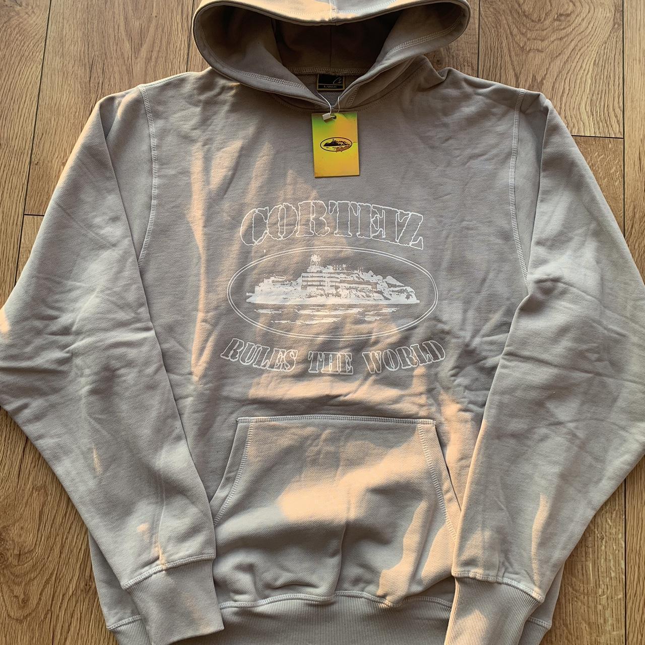 Corteiz Men's Grey and White Hoodie | Depop