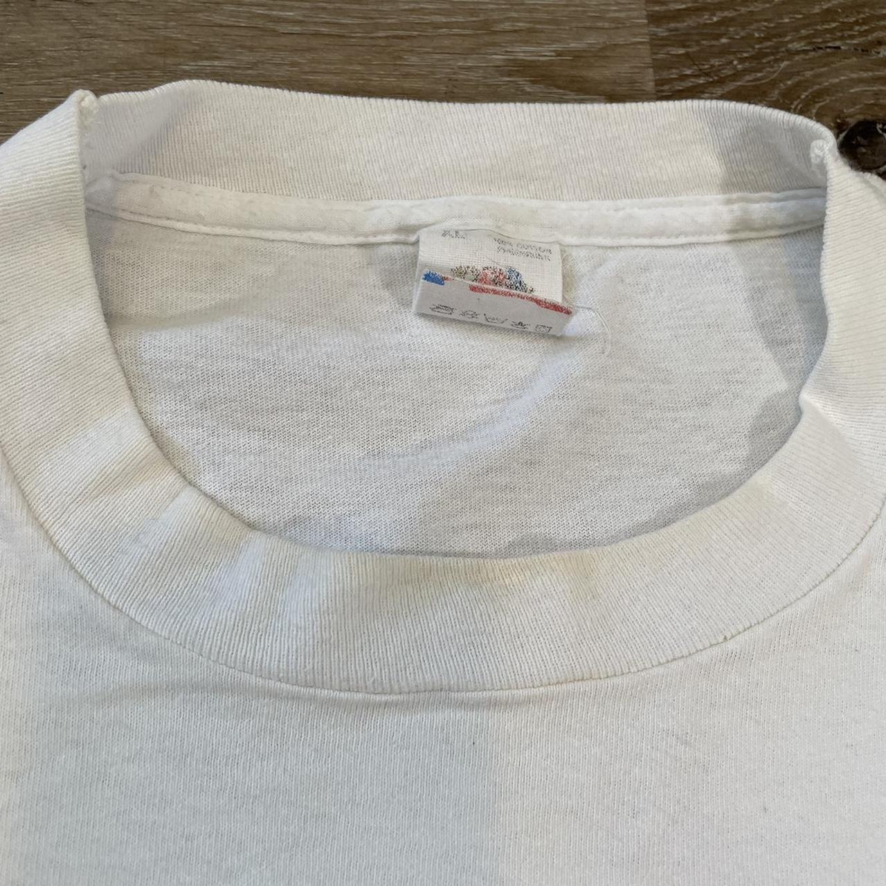 Fruit of the Loom Men's White T-shirt | Depop