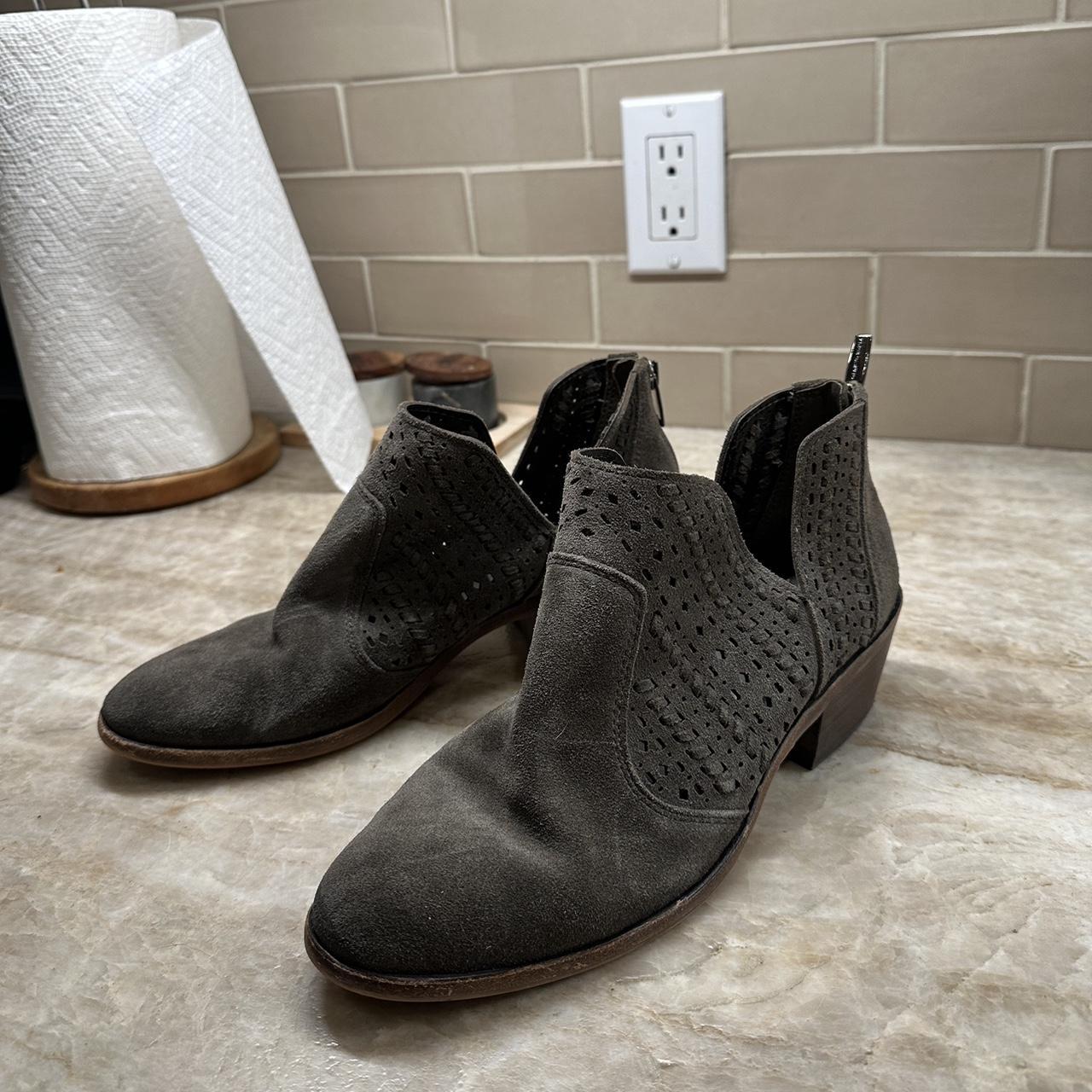 Vince camuto clearance grey suede boots