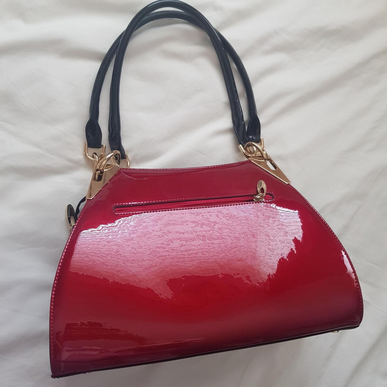 Women's Black and Red Bag | Depop