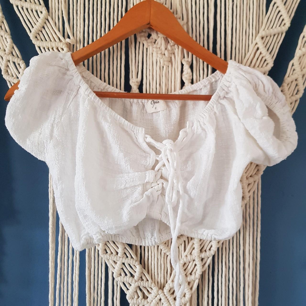 Opia Byron bay off the shoulders prairie style crop... Depop