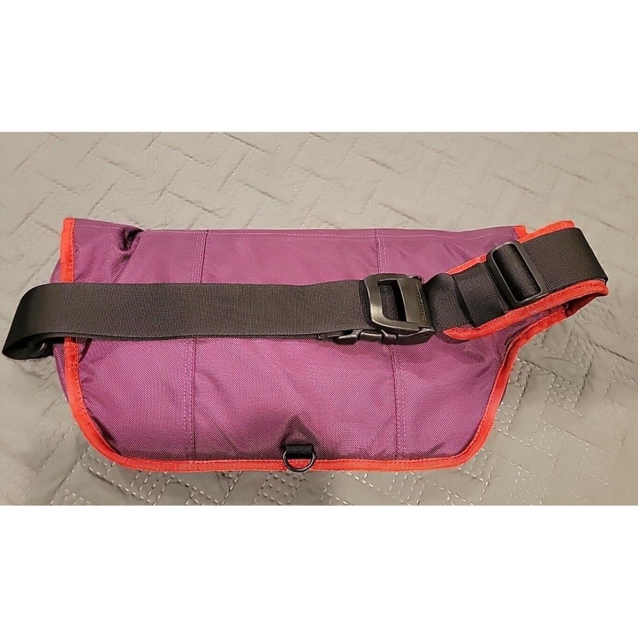 Timbuk2 UTX FLEX WARRIOR Classic Messenger Bag... - Depop
