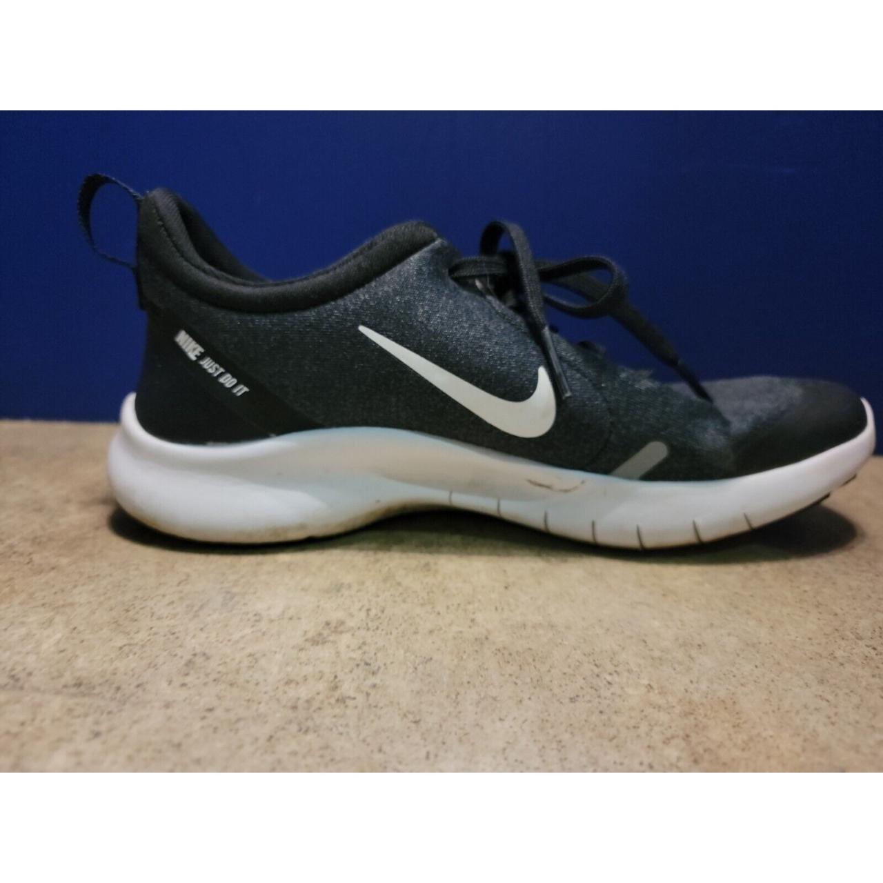 Nike Flex Experience 8 Womens Size 6 Black Gray... - Depop