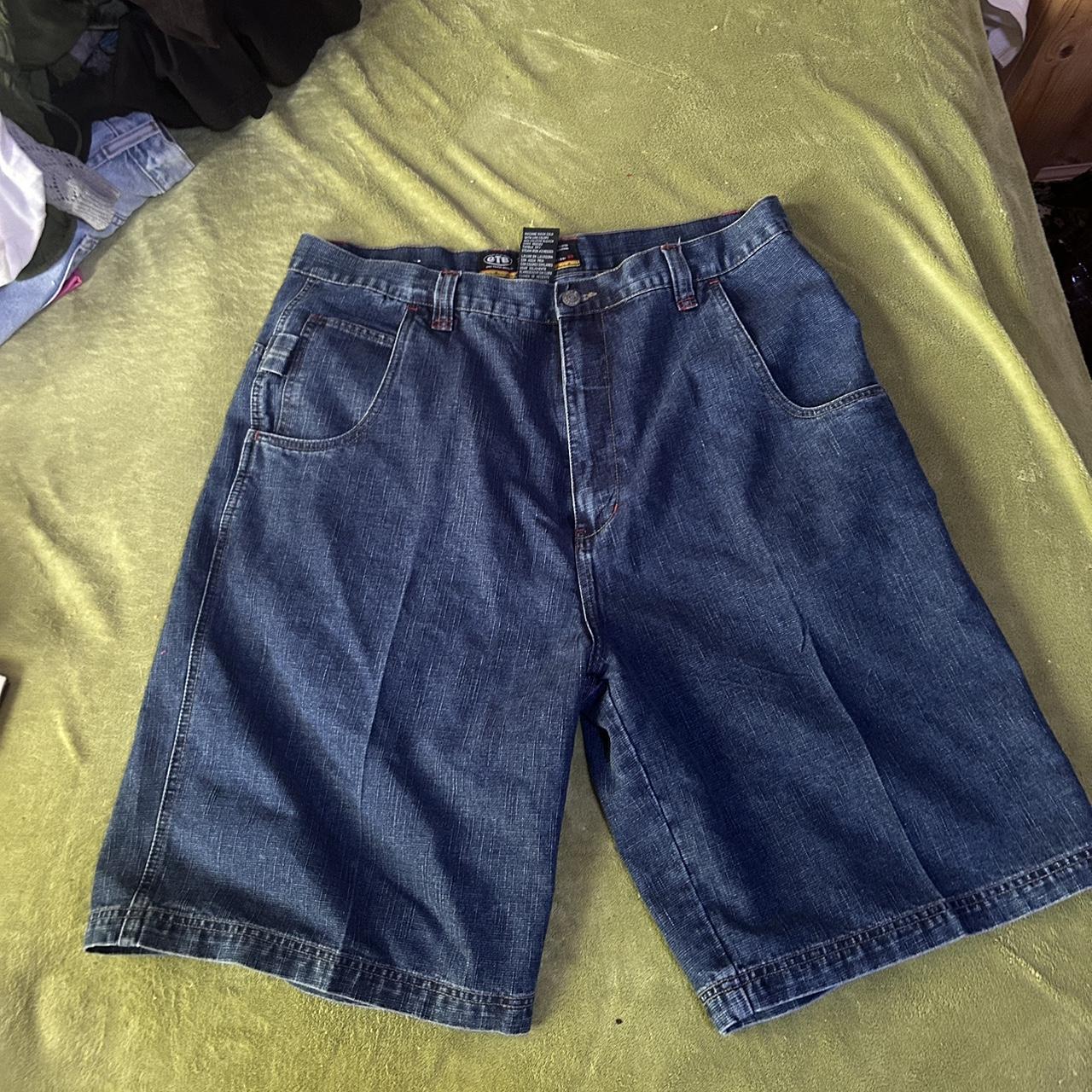 dope early 2000’s baggy shorts! size 38. #vintage... - Depop