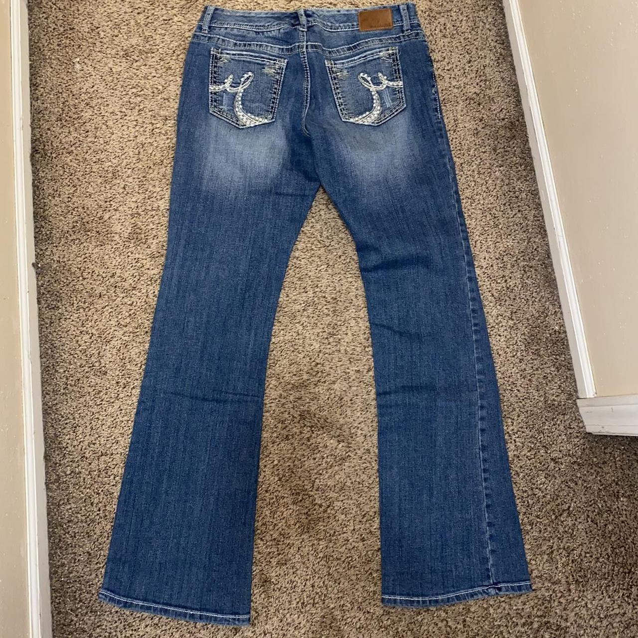 Maurices low rise flare jeans Size 11/12 long Cute... - Depop