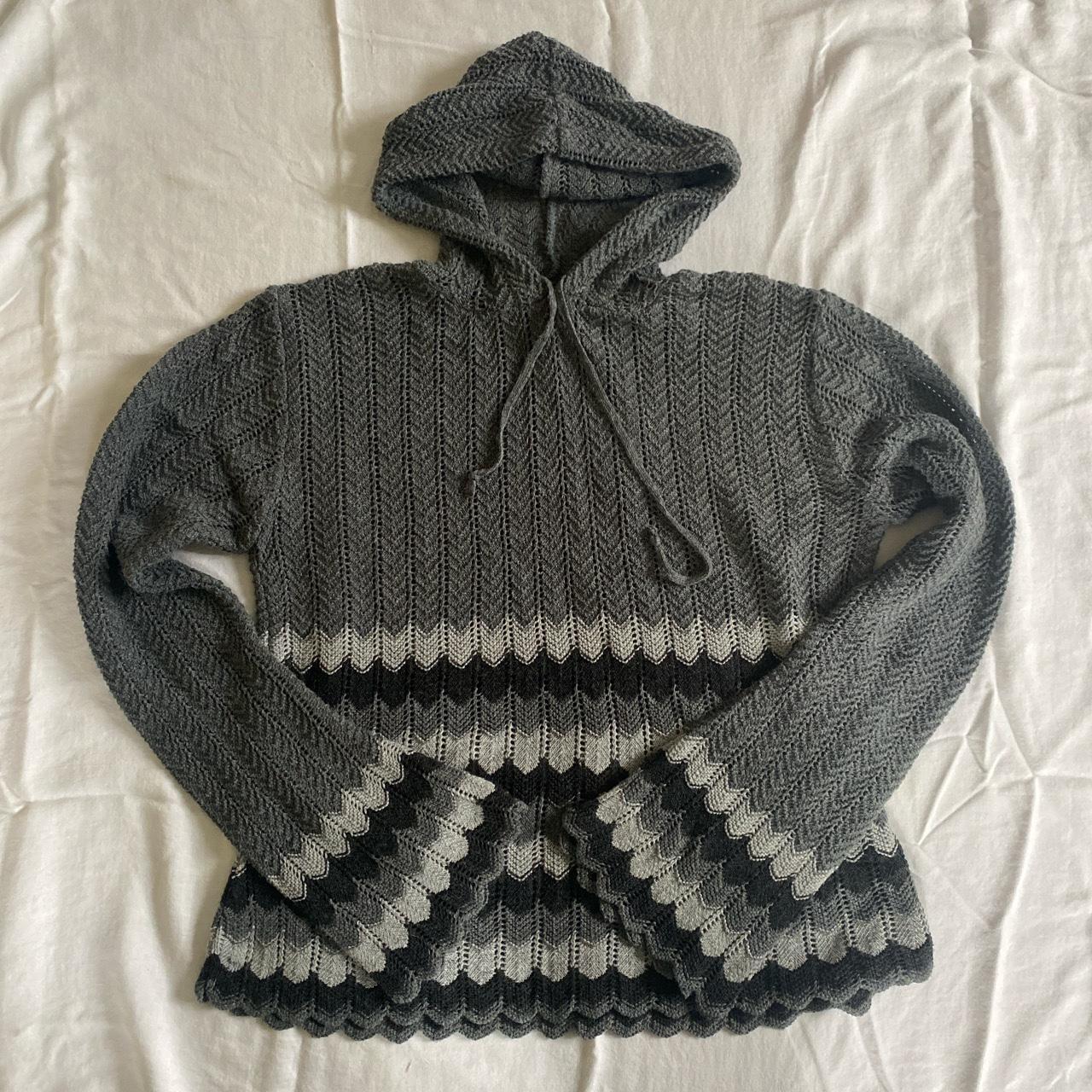gray collared sweatshirt FREE SHIPPING🖤 “atlanta - Depop
