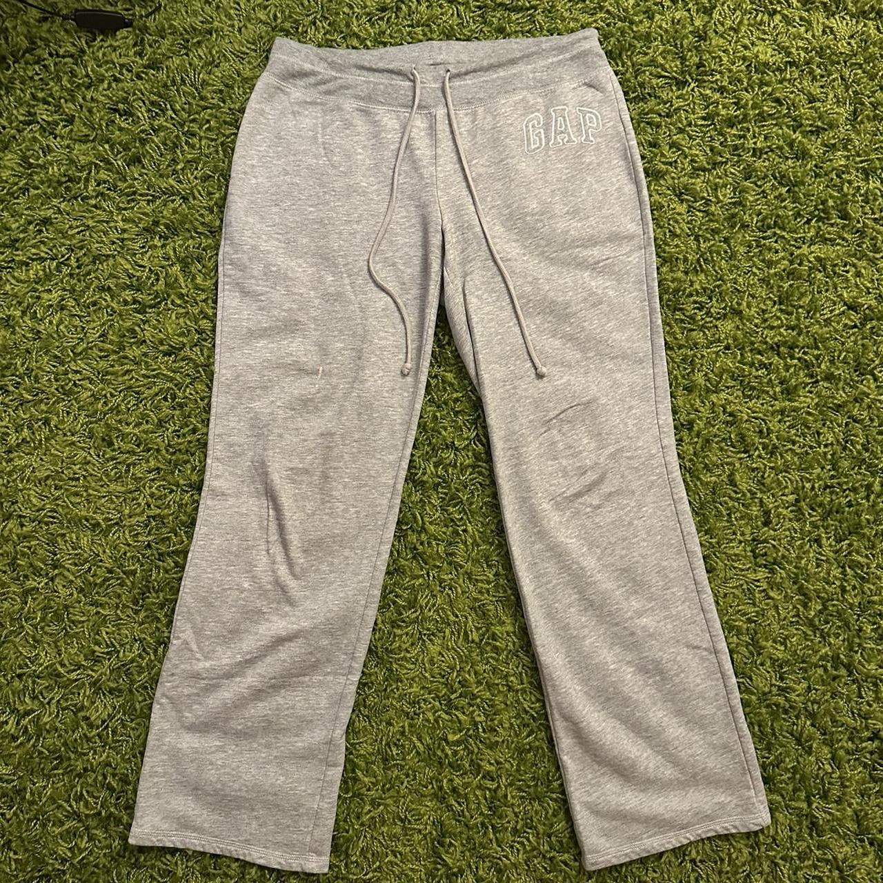 Gap Women's Grey and White Joggers-tracksuits | Depop