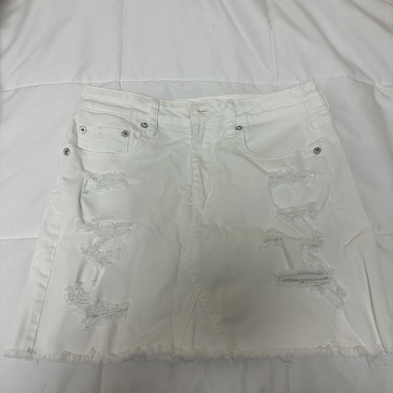 American eagle white ripped jean skirt best sale