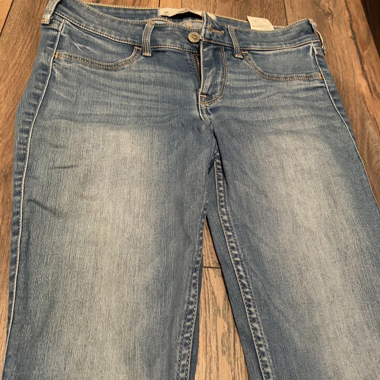 hollister light wash denim jeans low rise low wasted - Depop