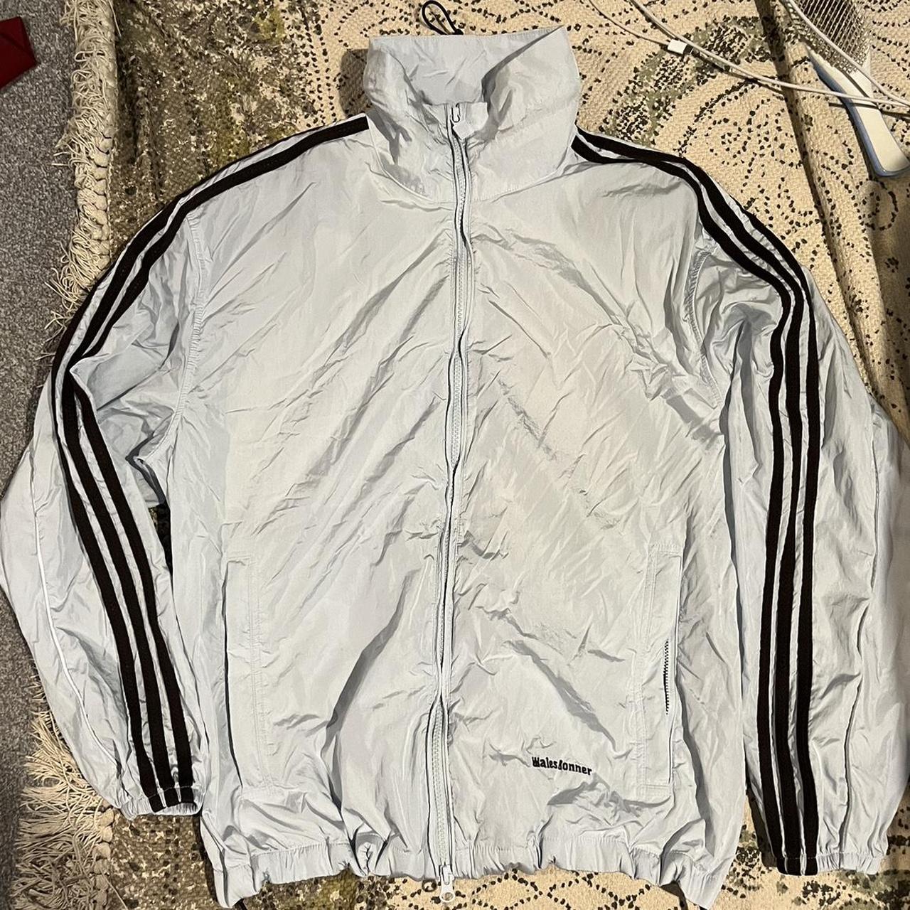 item listed by izzy312