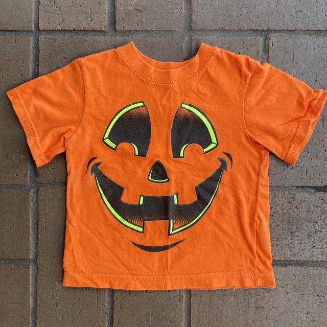 Jack O'Lantern t-shirt by Happy Halloween - Depop