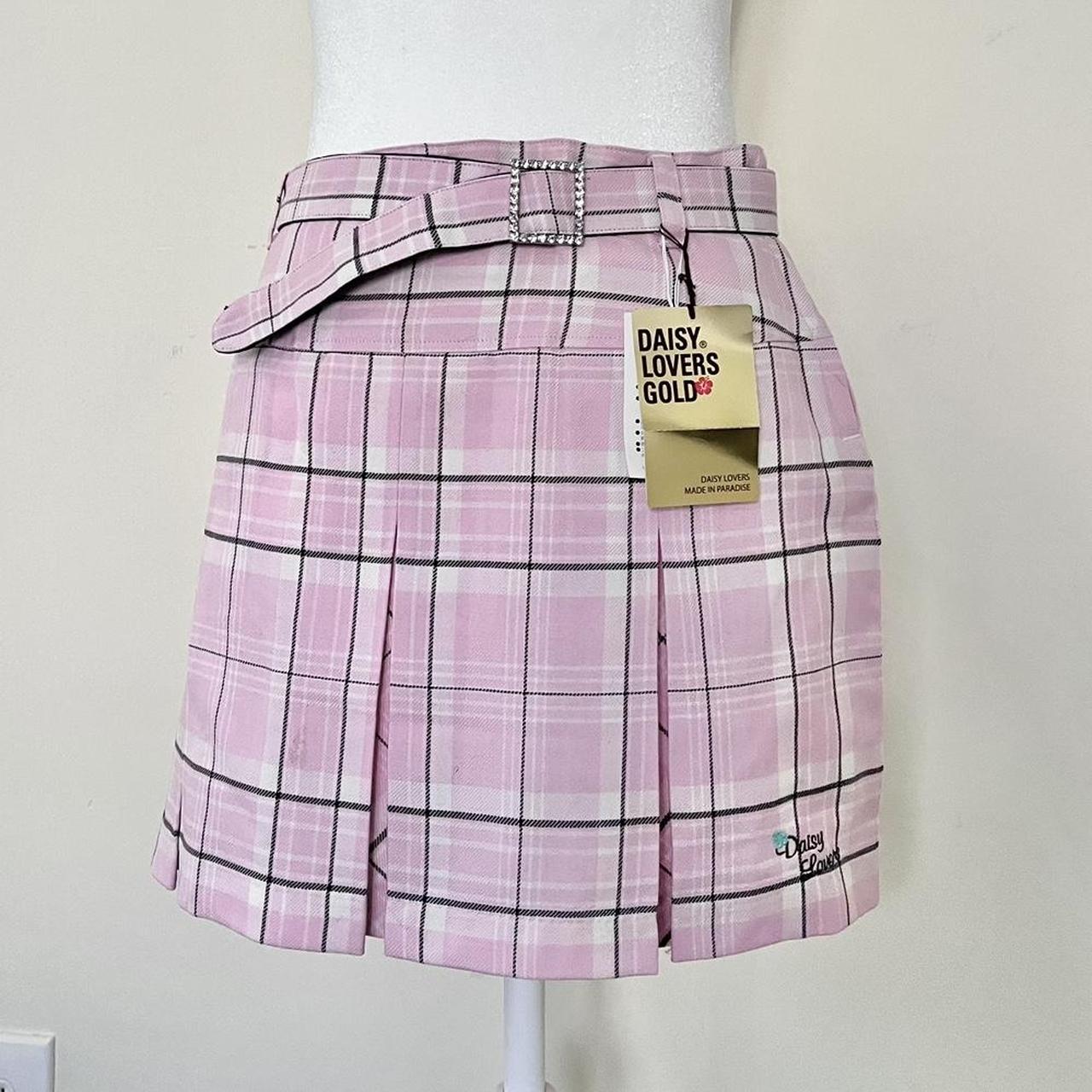 NWT vintage daisy lovers plaid skirt, size on tag