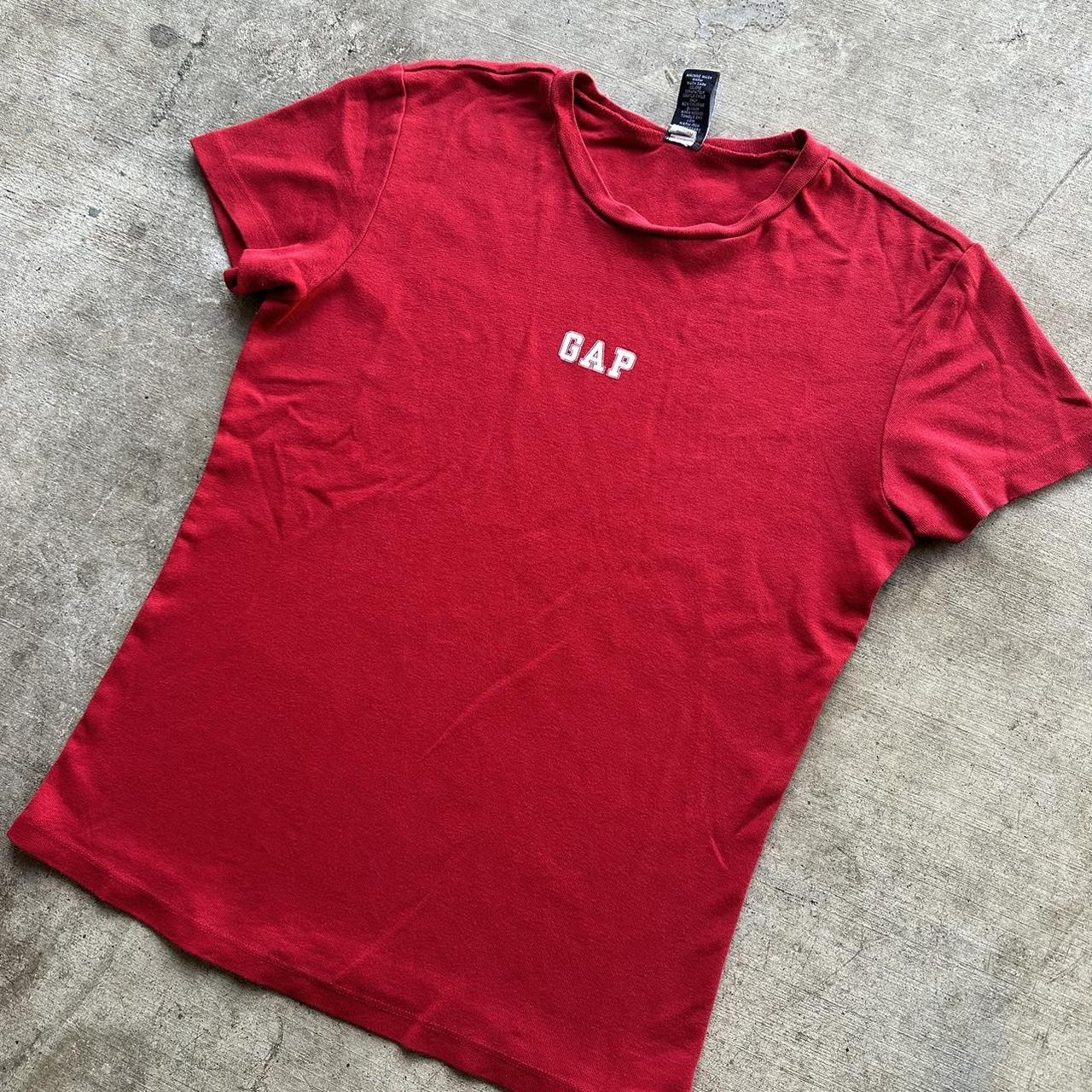 Vintage Gap Center Logo T Shirt Tagged M Pit To Pit Depop 7274