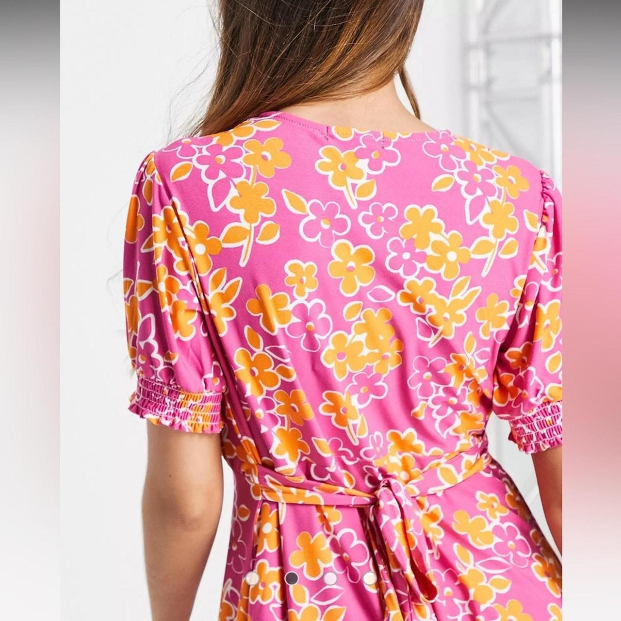 QED London Soft Touch Shirred Cuff Tea Dress Pink... - Depop
