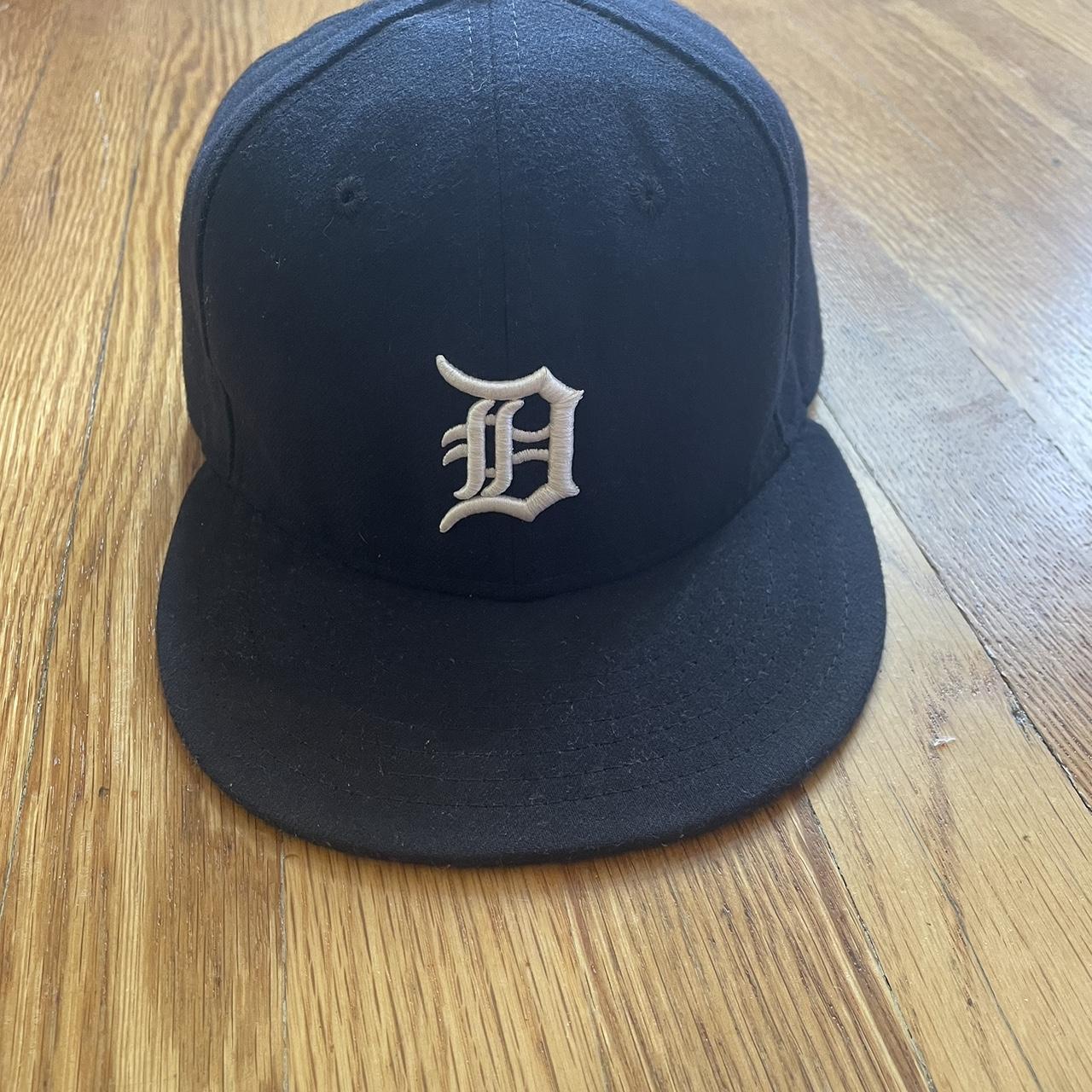 ON HOLD Detroit Tigers lightly used baseball cap 47 - Depop