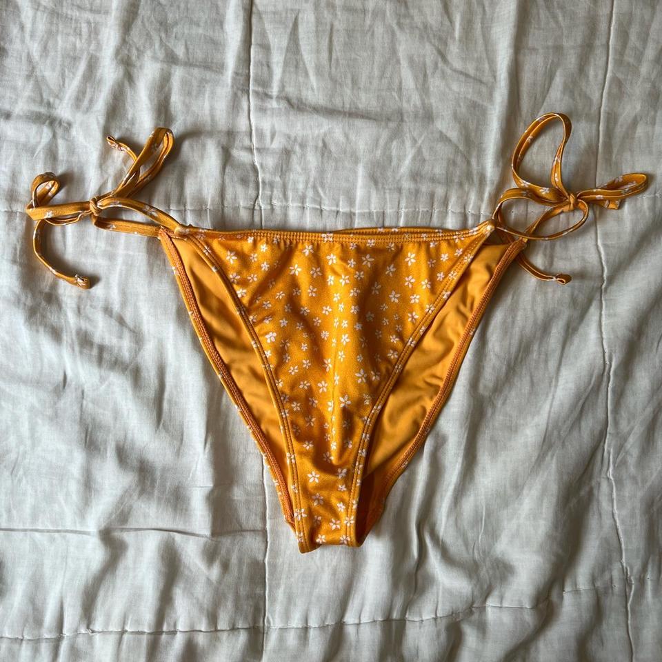 brandy floral underwear dm for questions - Depop