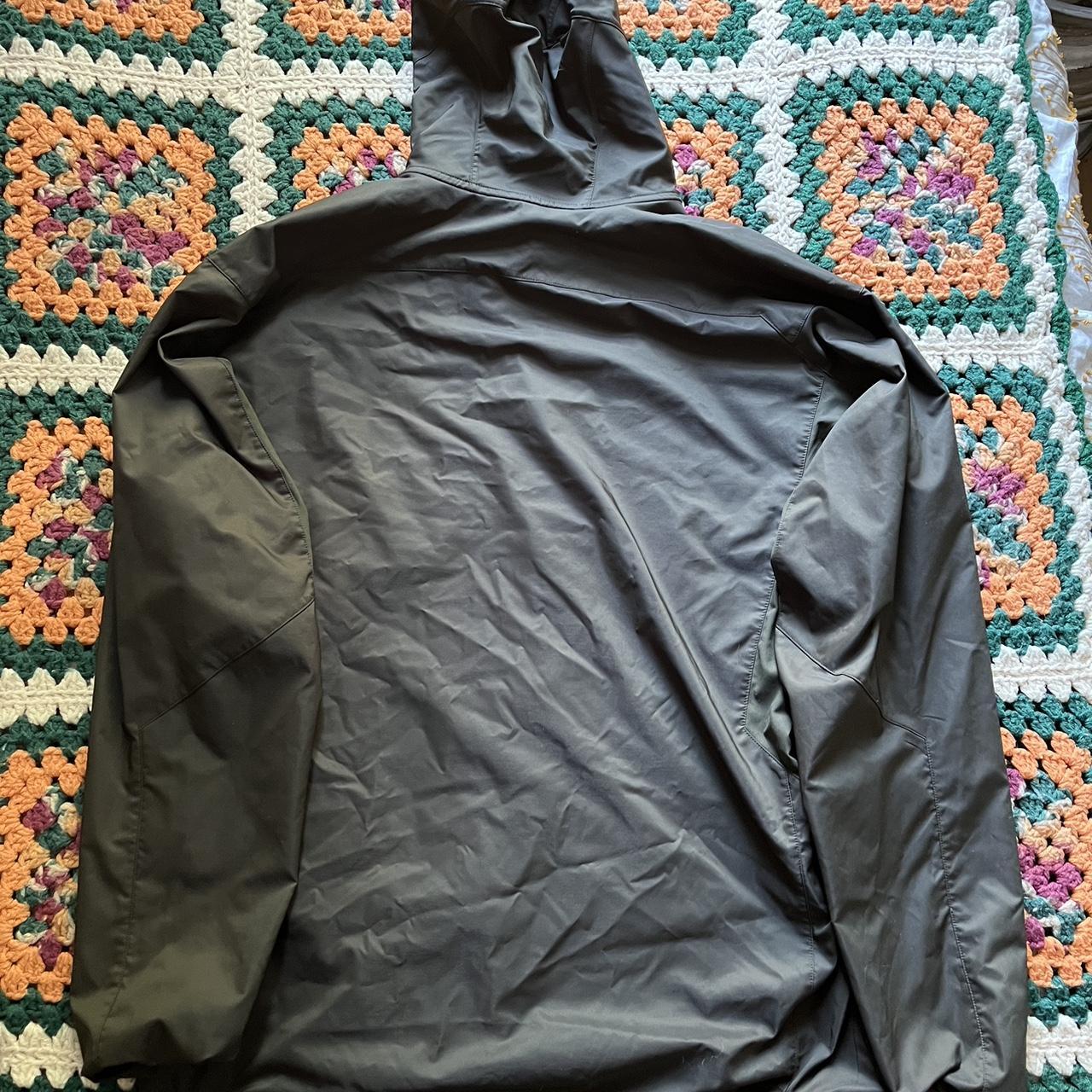 excellent arcteryx men’s windbreaker green and... - Depop