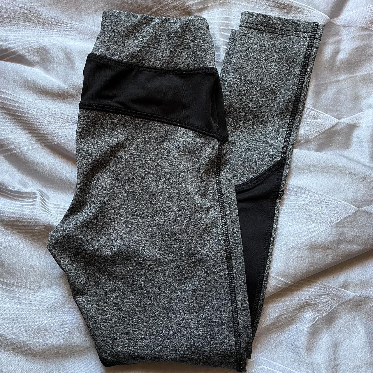 Atmos & Here workout tights - size XS - worn a few... - Depop