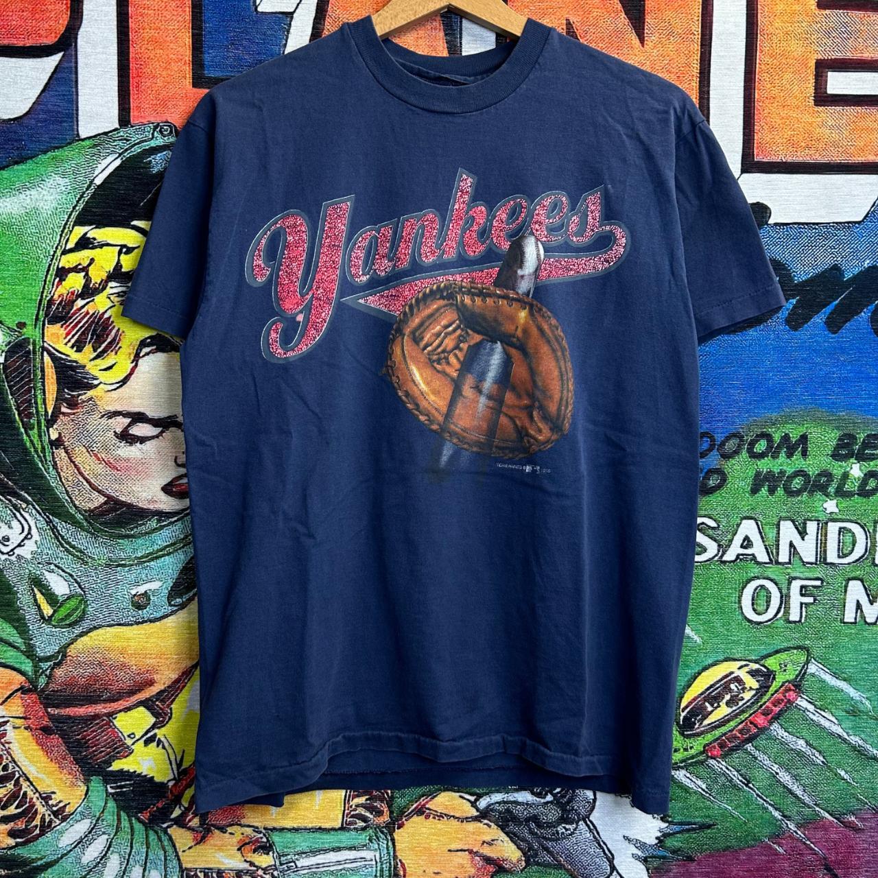 Vintage 90s New York Yankees tshirt size M. - Depop