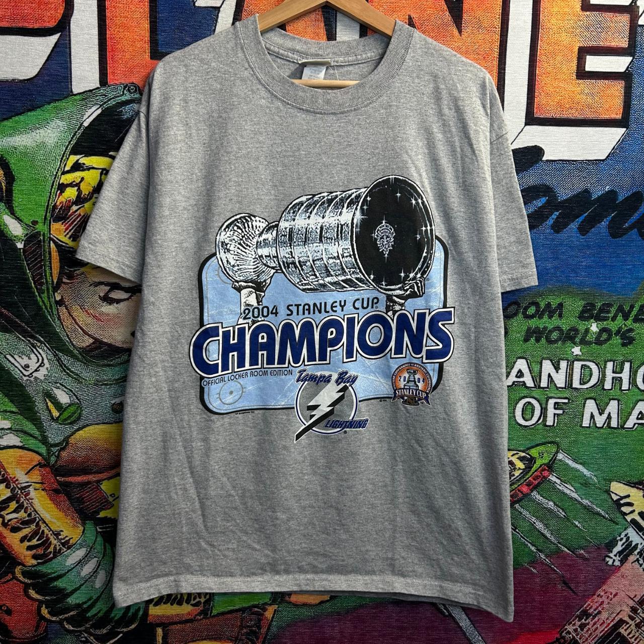 Unique Stylistic Tee Stanley Cup T-Shirt M