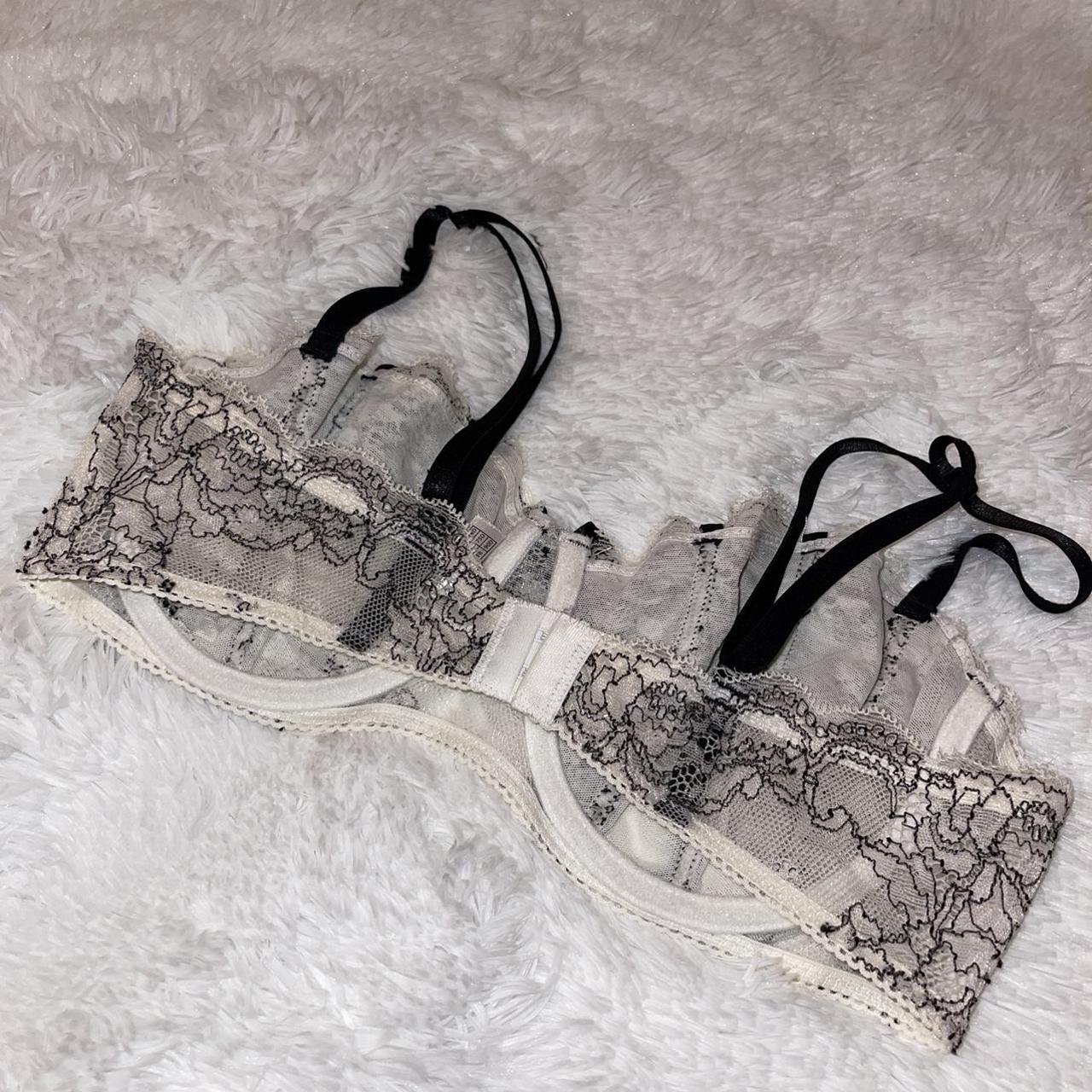 Oh La La Cheri Women's White and Black Bra (3)