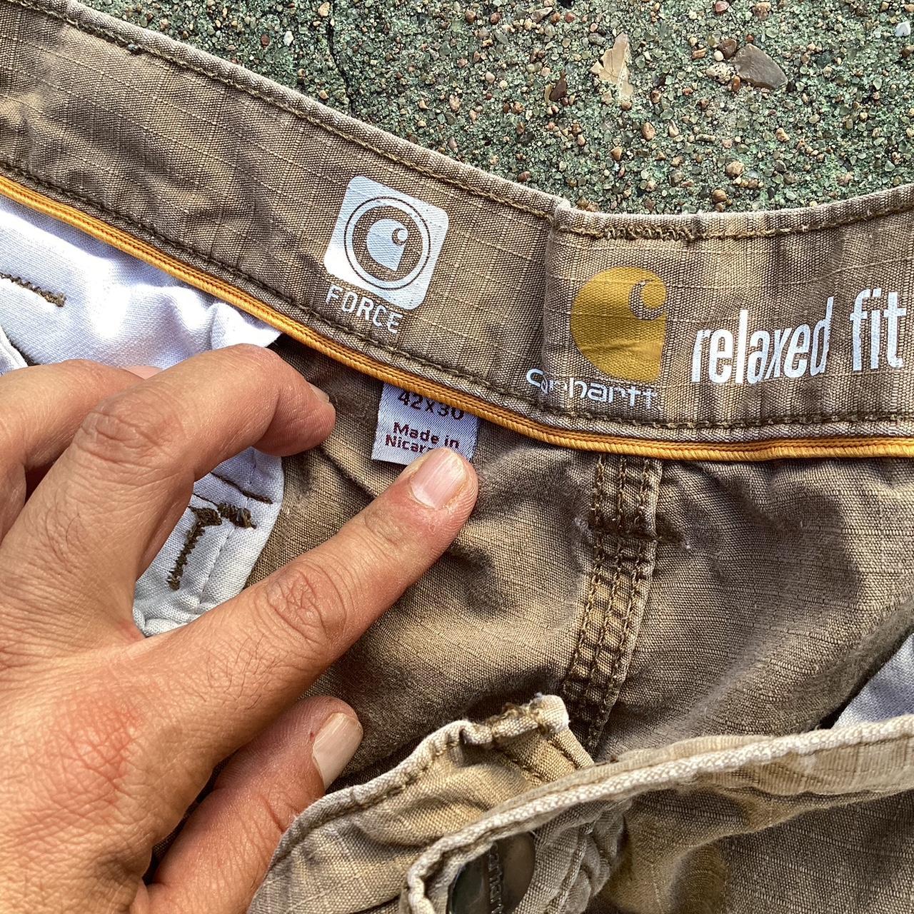 Carhartt pants relaxed sales fit