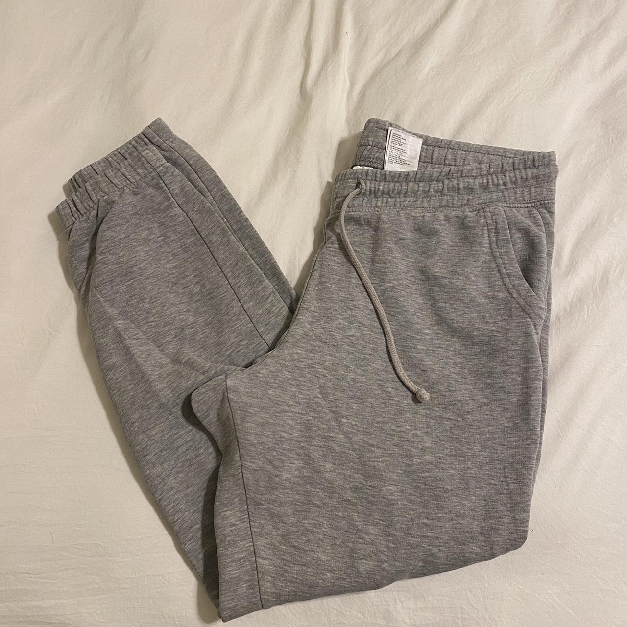 h&m grey sweatpants - Depop