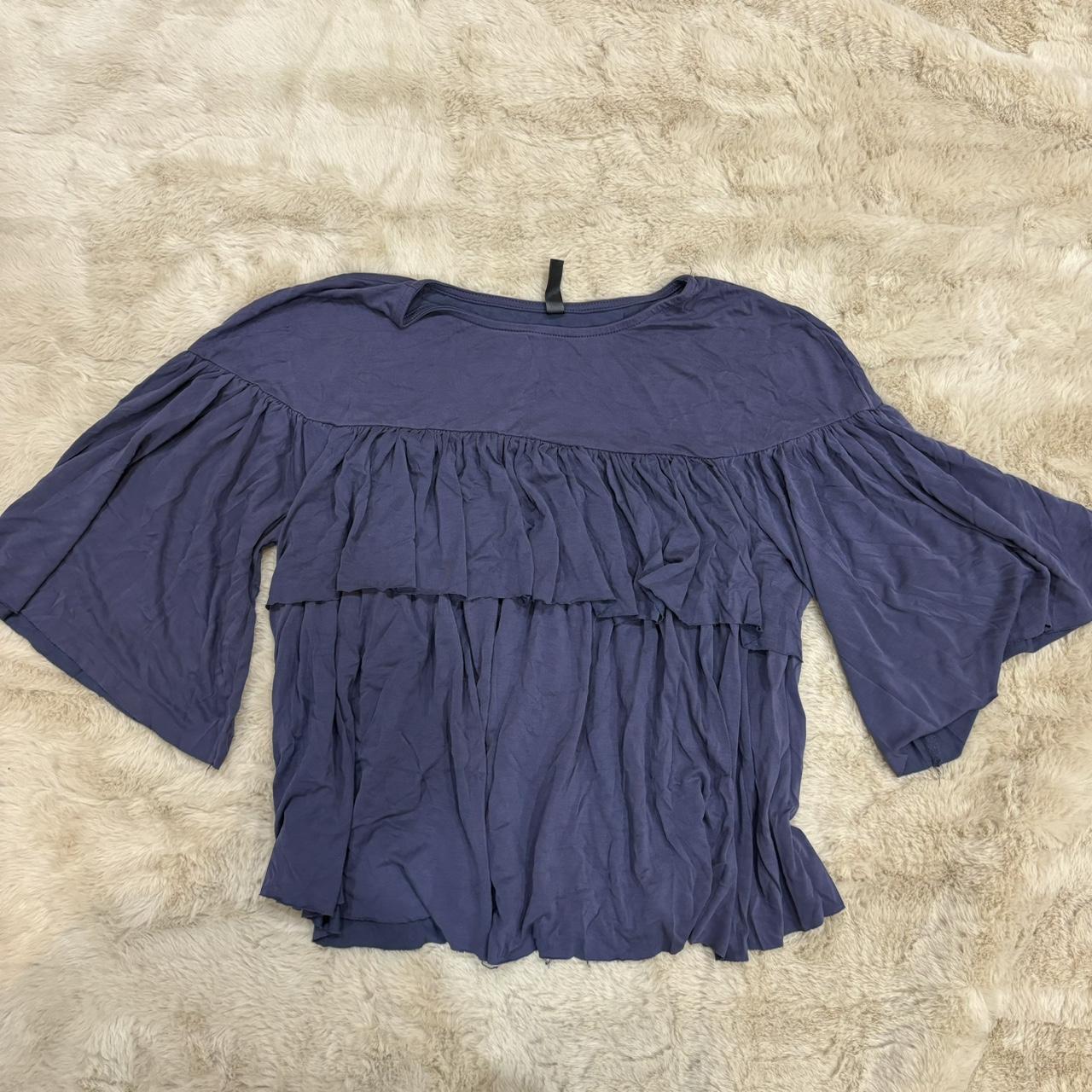 Y2K 2000s voluminous sleeves ruffle hem pullover... - Depop