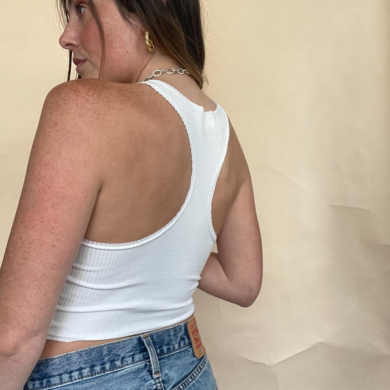Superdown Women's White and Gold Crop-top (4)