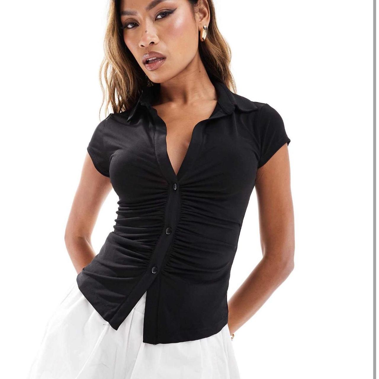 item listed by kiz444