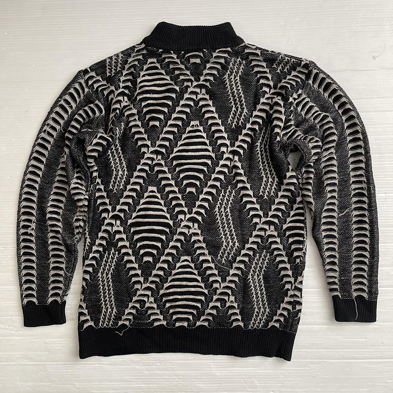 Men's Black and White Jumper | Depop