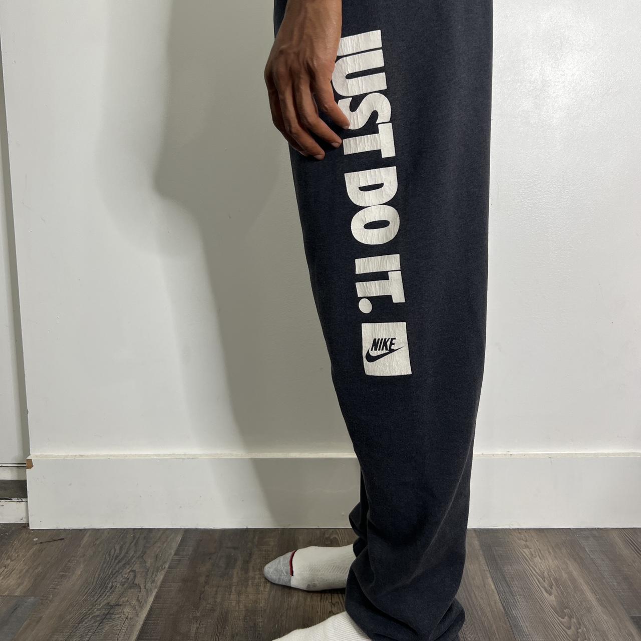 nike joggers just do it