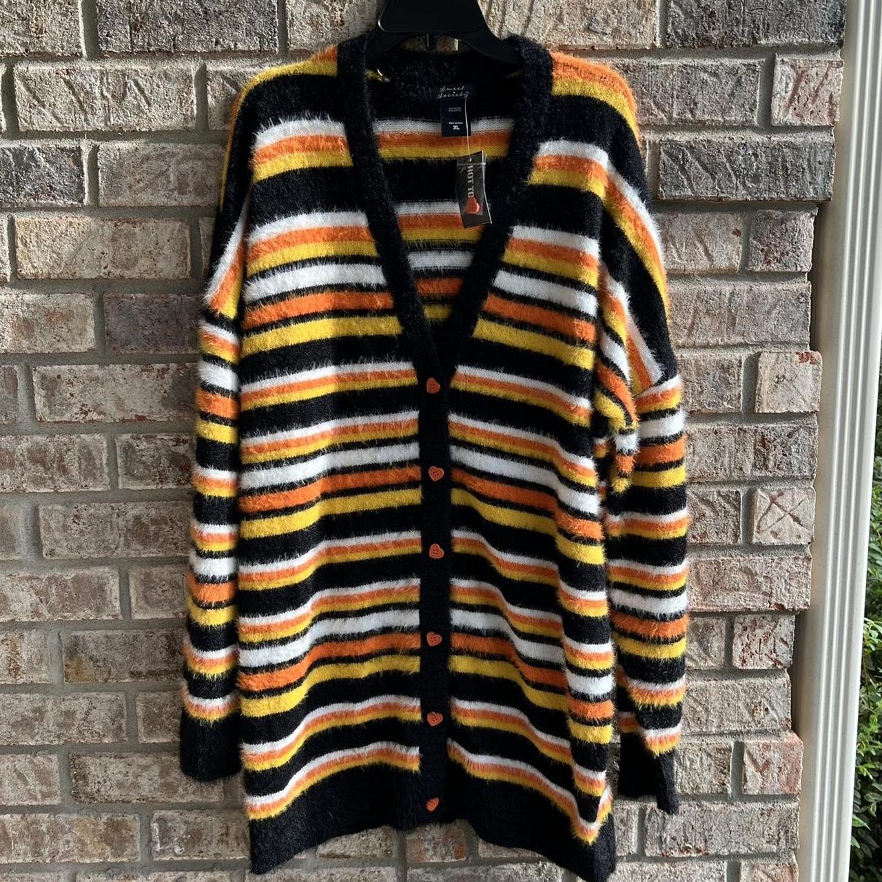 item listed by cherrybombsattic