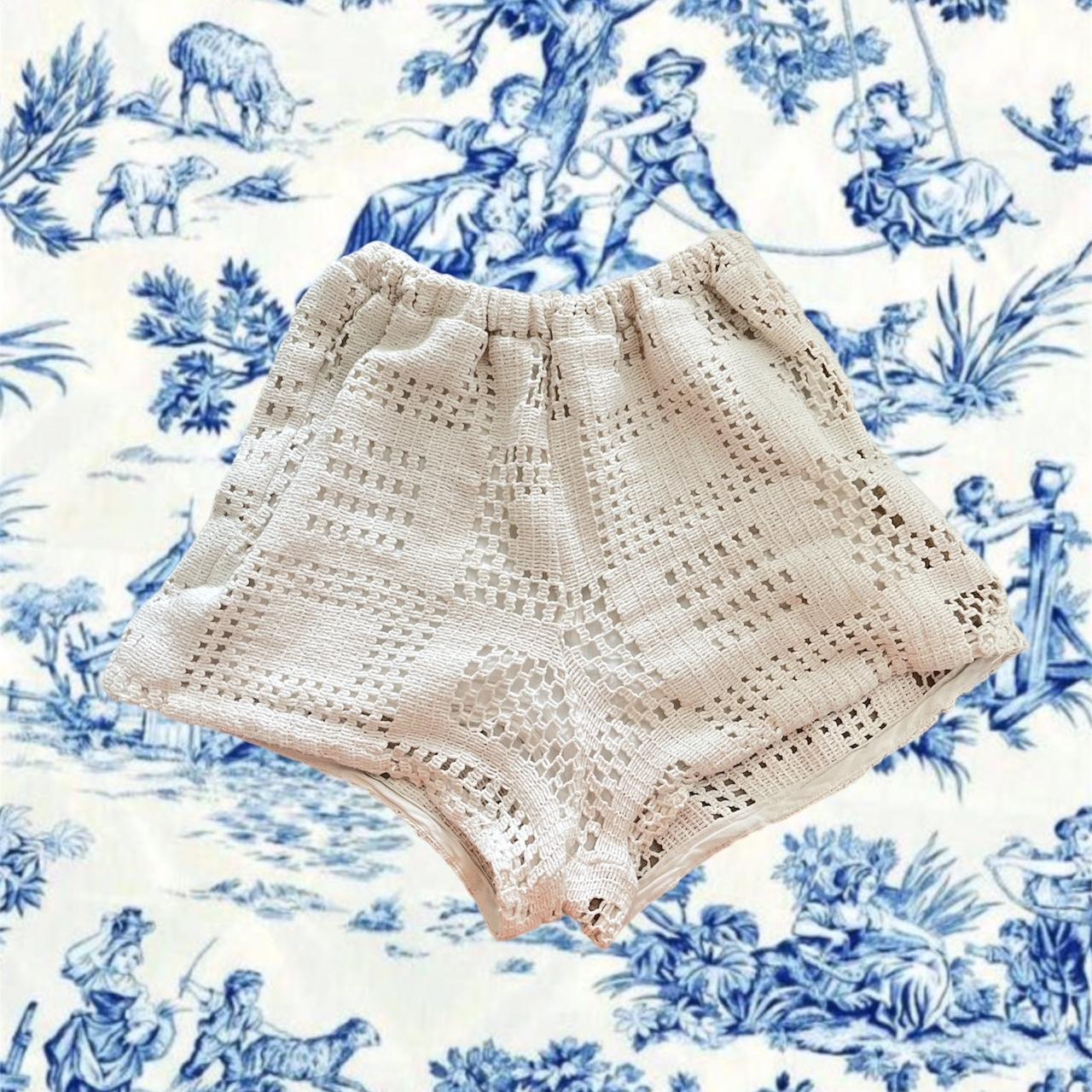 The cutest vintage knit/crochet shorts! Best for a...